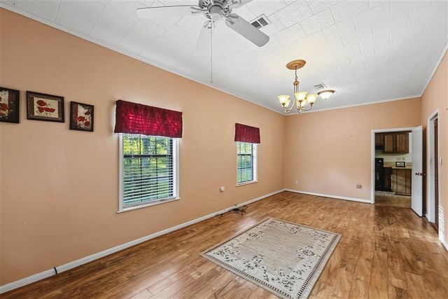 202 Gill Street, Dequincy, LA 70633