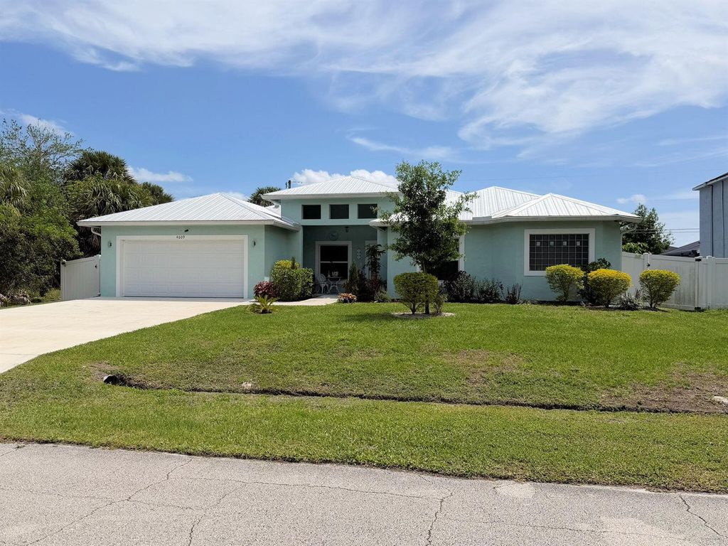 4609 SW Ulster Street, Port St. Lucie, FL 34953