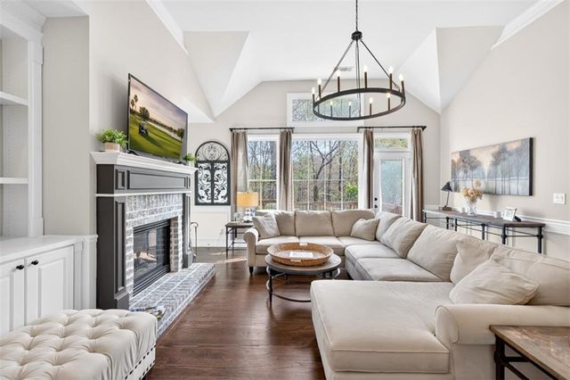 7371 Grand Reunion Drive, Hoschton, GA 30548