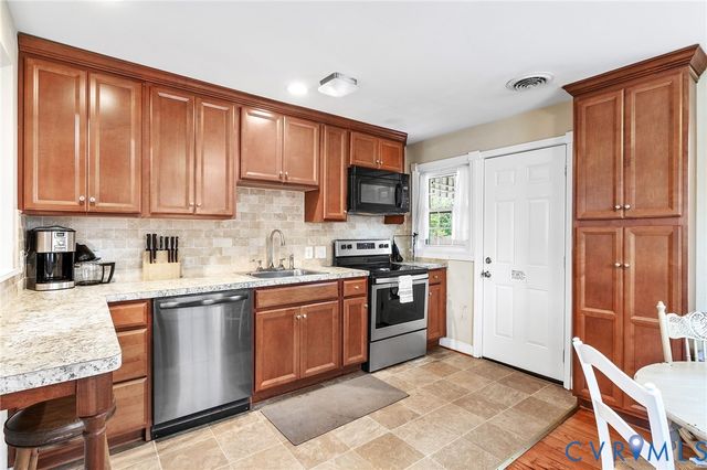 111 E 37th St, Richmond, VA 23224