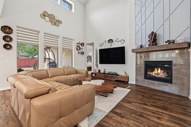 1661 Cardinal LN, Round Rock, TX 78681