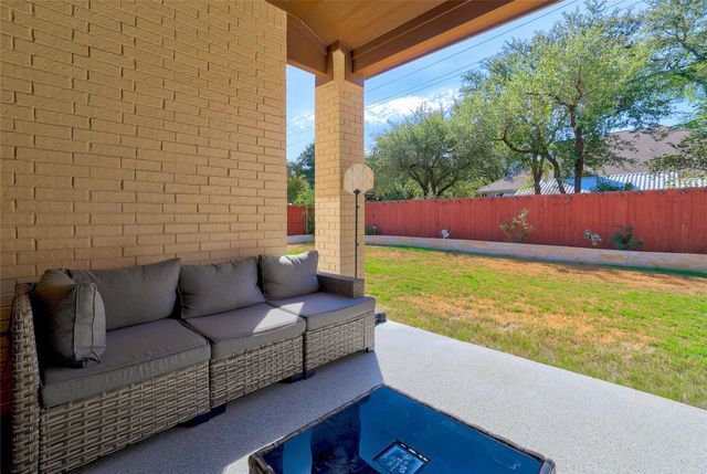 1661 Cardinal LN, Round Rock, TX 78681