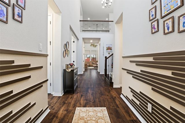 1661 Cardinal LN, Round Rock, TX 78681