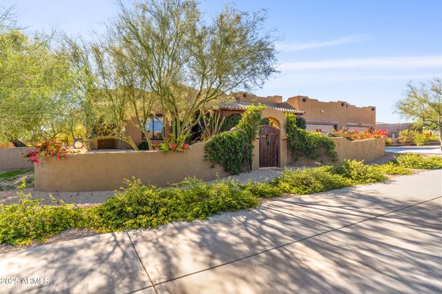 15303 E MELANIE Drive, Scottsdale, AZ 85262