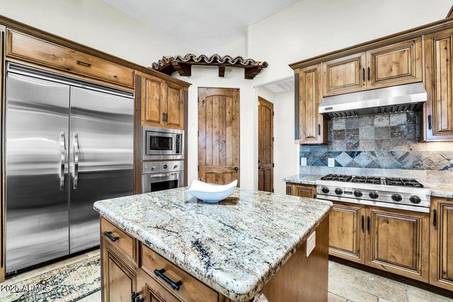 15303 E MELANIE Drive, Scottsdale, AZ 85262