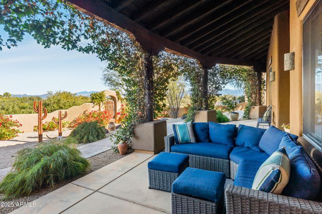 15303 E MELANIE Drive, Scottsdale, AZ 85262