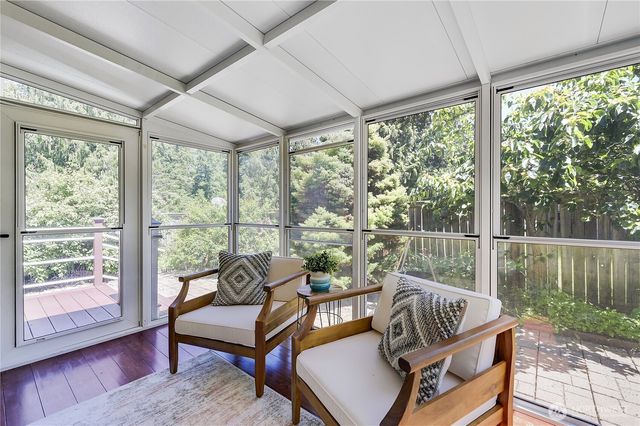 22 Pebble Lane, Port Townsend, WA 98368