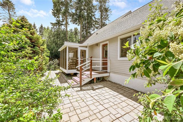 22 Pebble Lane, Port Townsend, WA 98368