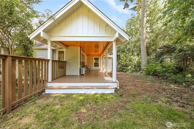 22 Pebble Lane, Port Townsend, WA 98368