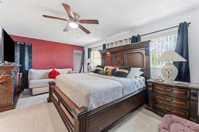 2401 26TH AVENUE S, St Petersburg, FL 33712