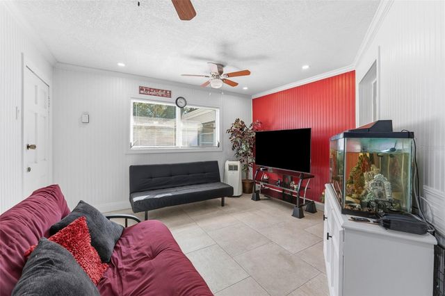 2401 26TH AVENUE S, St Petersburg, FL 33712