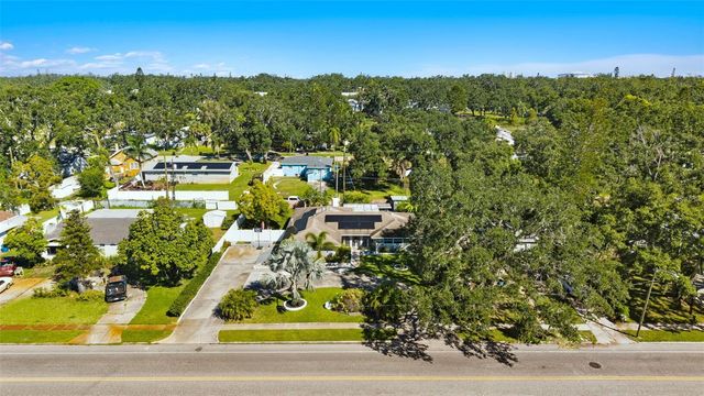 2401 26TH AVENUE S, St Petersburg, FL 33712