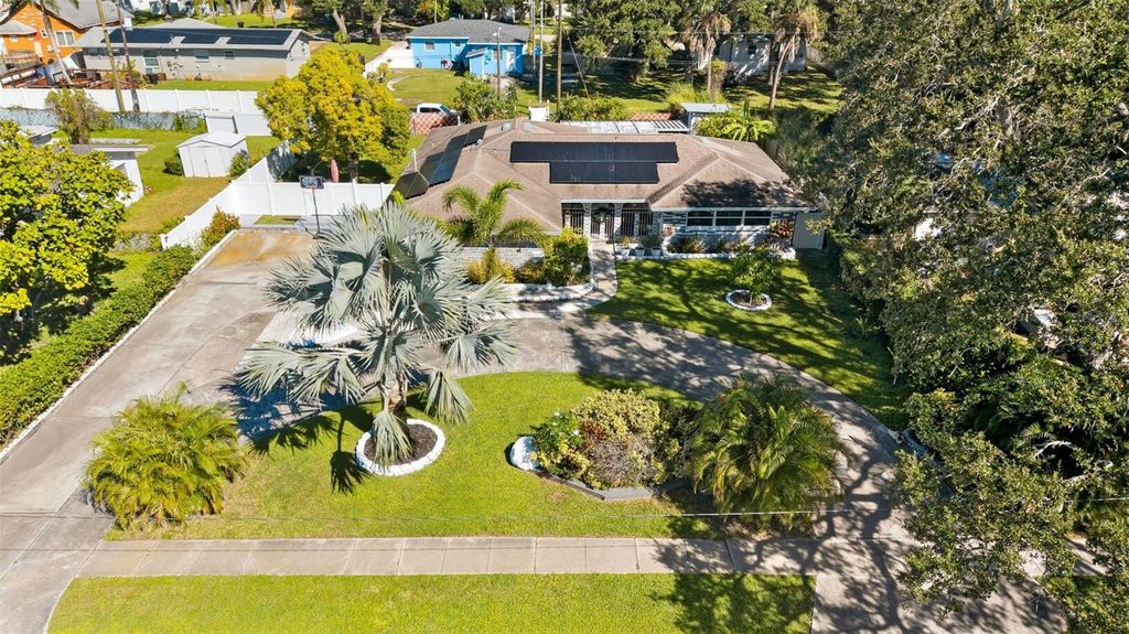 2401 26TH AVENUE S, St Petersburg, FL 33712