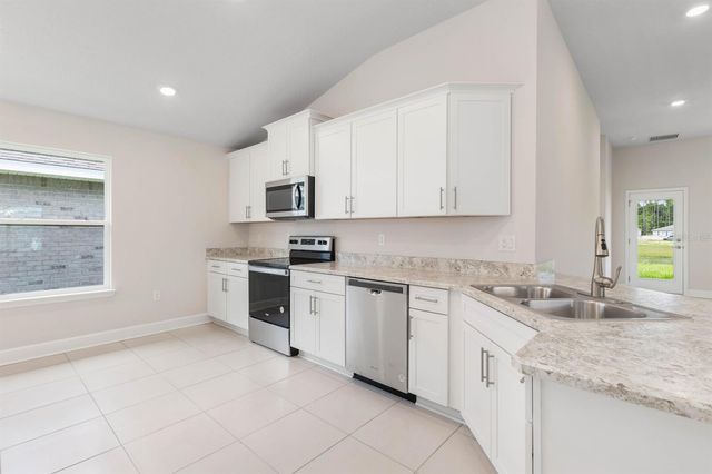 79 RADCLIFFE DRIVE, Palm Coast, FL 32164