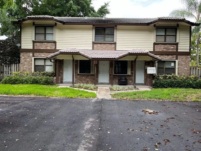 11461 NW 43rd St A, Coral Springs, FL 33065