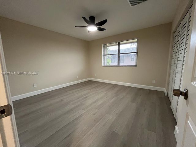 11461 NW 43rd St A, Coral Springs, FL 33065