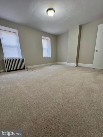 613 WALNUT ST, Norristown, PA 19401