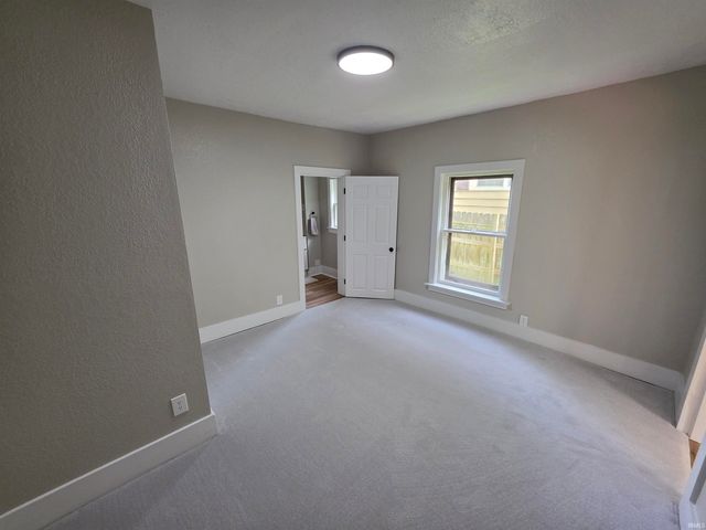 4106 S Wayne Avenue, Fort Wayne, IN 46807