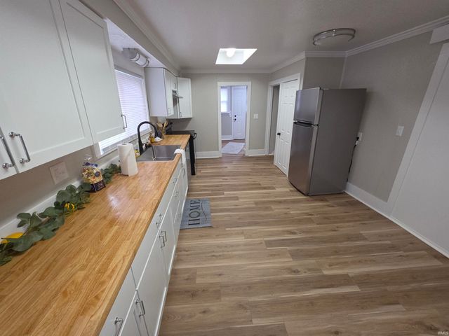4106 S Wayne Avenue, Fort Wayne, IN 46807