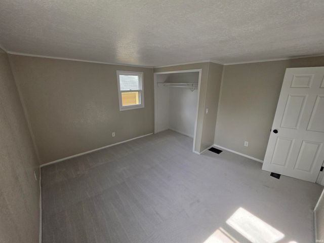 4106 S Wayne Avenue, Fort Wayne, IN 46807