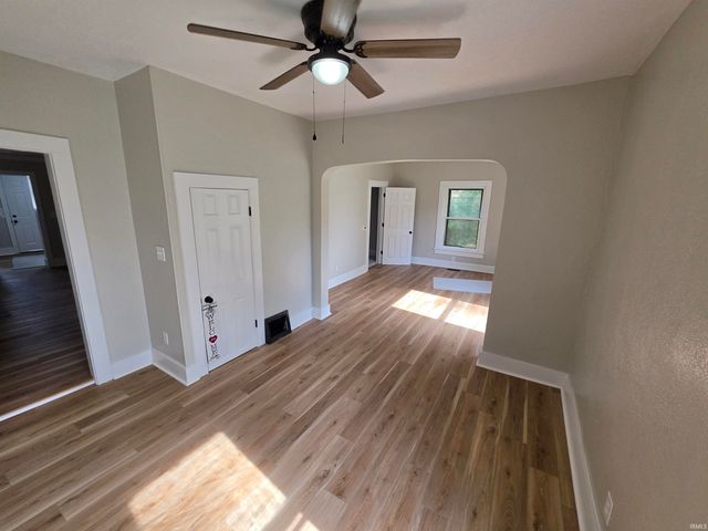 4106 S Wayne Avenue, Fort Wayne, IN 46807