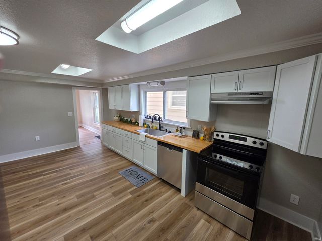 4106 S Wayne Avenue, Fort Wayne, IN 46807