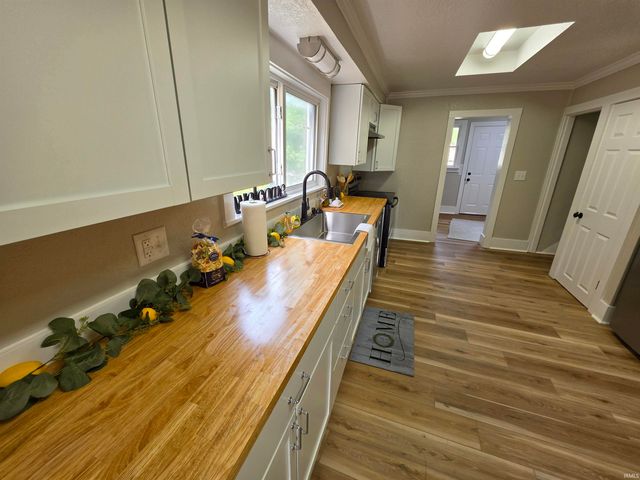 4106 S Wayne Avenue, Fort Wayne, IN 46807