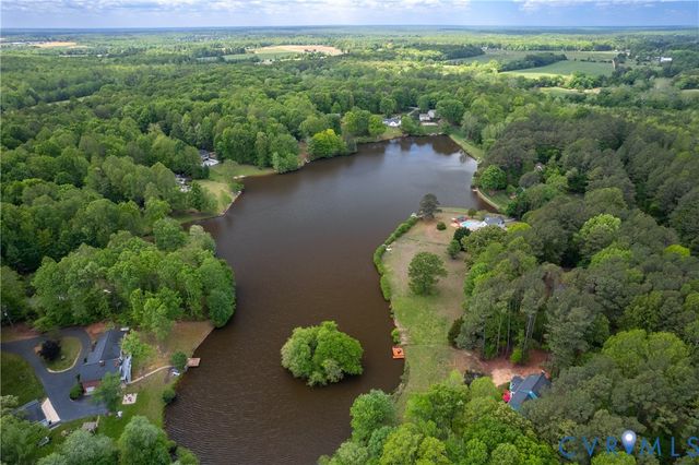 2548 Butterwood Dr, Powhatan, VA 23139