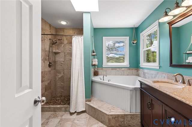 2548 Butterwood Dr, Powhatan, VA 23139