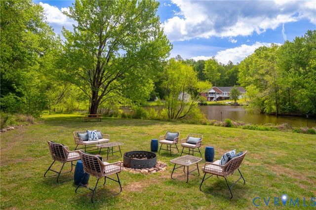 2548 Butterwood Dr, Powhatan, VA 23139