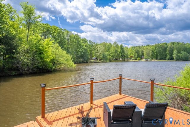 2548 Butterwood Dr, Powhatan, VA 23139