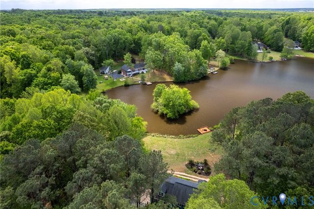 2548 Butterwood Dr, Powhatan, VA 23139