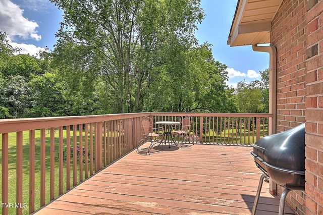 459 Mcarthur Circle, Bristol, VA 24201