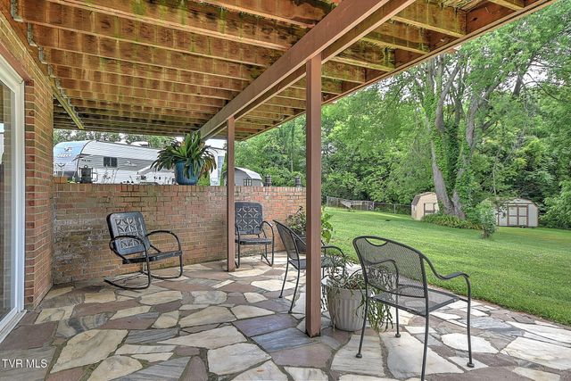 459 Mcarthur Circle, Bristol, VA 24201