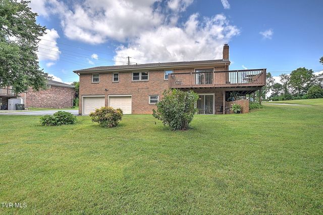 459 Mcarthur Circle, Bristol, VA 24201