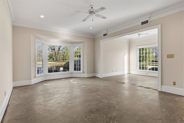 3226 OAK MANOR DR, Germantown, TN 38138