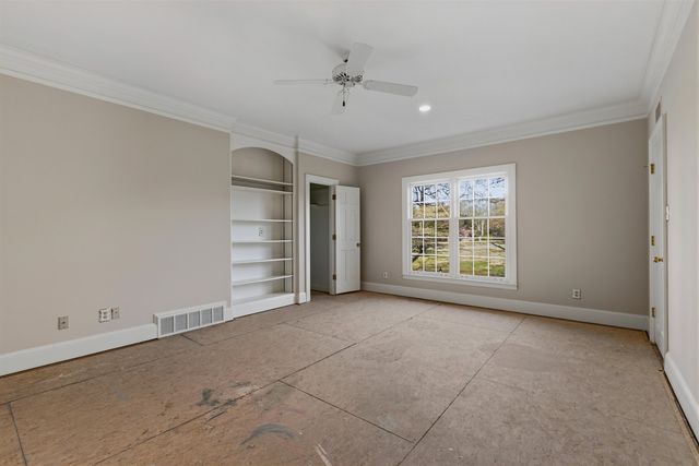 3226 OAK MANOR DR, Germantown, TN 38138