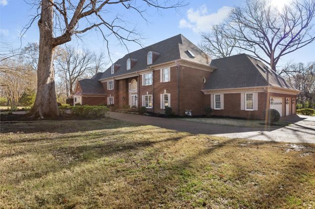 3226 OAK MANOR DR, Germantown, TN 38138