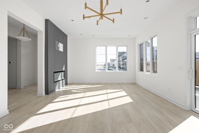 1675 Coach Drive, Westfield, IN 46074