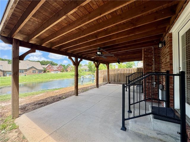 4053 E Zion Valley Drive, Fayetteville, AR 72703