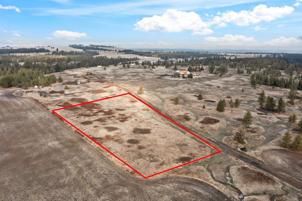 241xx W Kitt Rd, Spokane, WA 99029