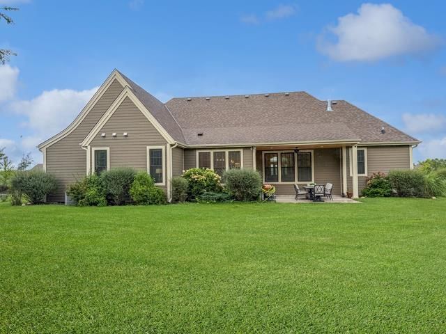 N18W24703 STILL RIVER DRIVE, Pewaukee, WI 53072