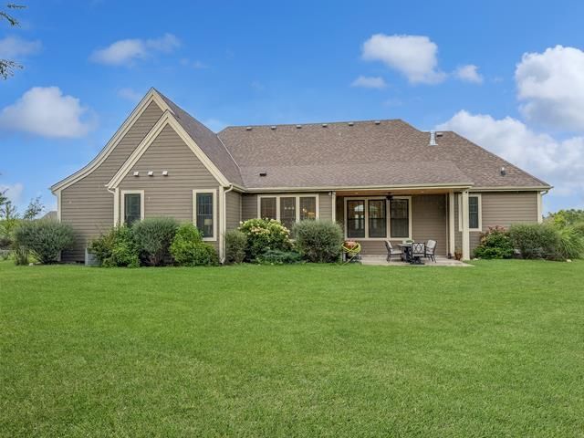 N18W24703 STILL RIVER DRIVE, Pewaukee, WI 53072