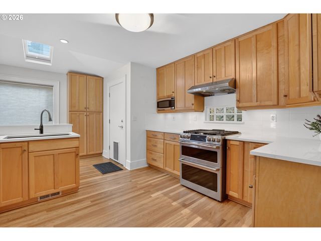 4842 Ne 25TH Ave, Portland, OR 97211