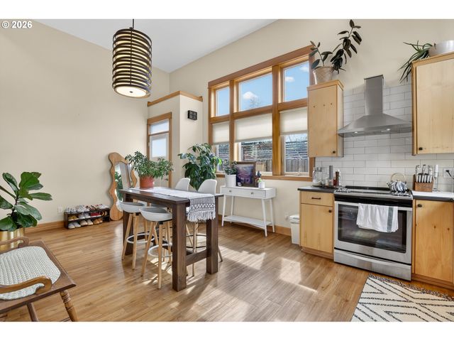 4842 Ne 25TH Ave, Portland, OR 97211