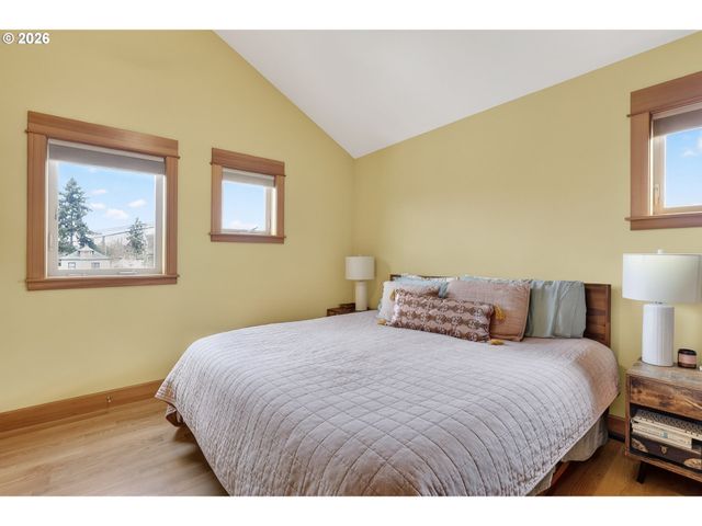 4842 Ne 25TH Ave, Portland, OR 97211