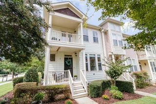 507 Village Loop Drive, Apex, NC 27502