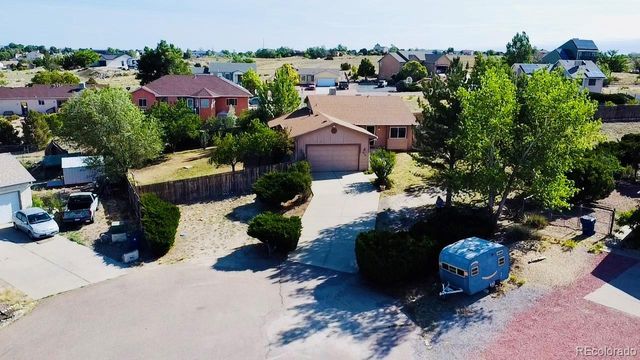 910 S Elgin Court, Pueblo, CO 81007