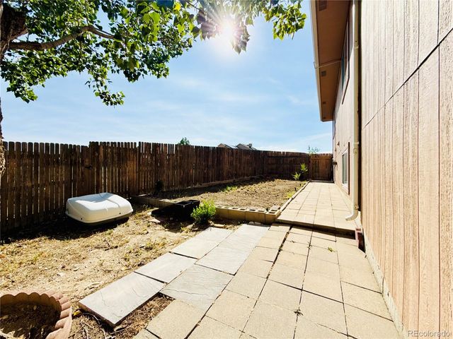 910 S Elgin Court, Pueblo, CO 81007