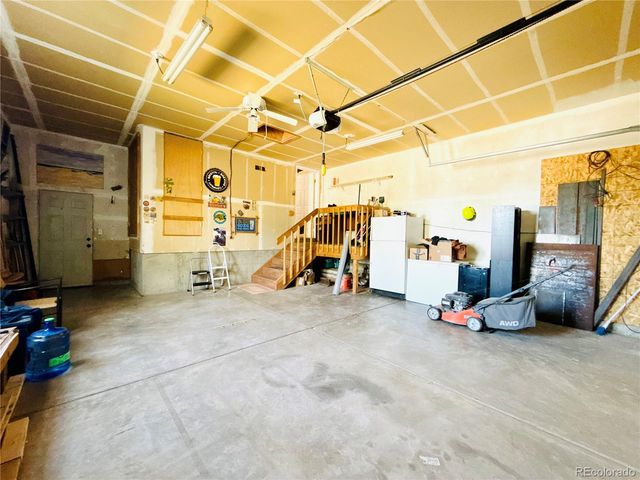 910 S Elgin Court, Pueblo, CO 81007